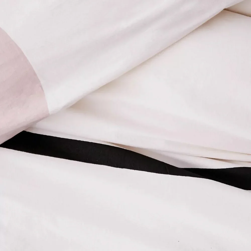 EUC Modern Marks Duvet Cover & Two Pillowcases - Full/Queen